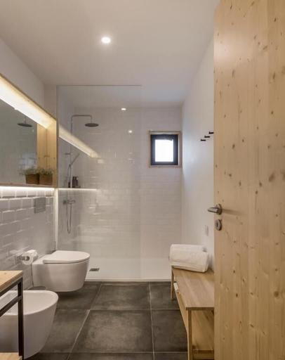 Bathroom 5, Ericeira Prime Villas, Mafra