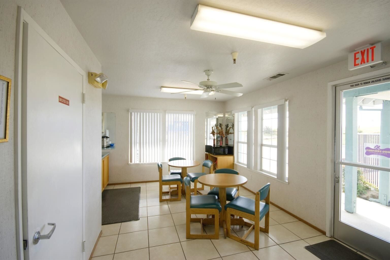 Others, Americas Best Value Inn Dunnigan, Yolo