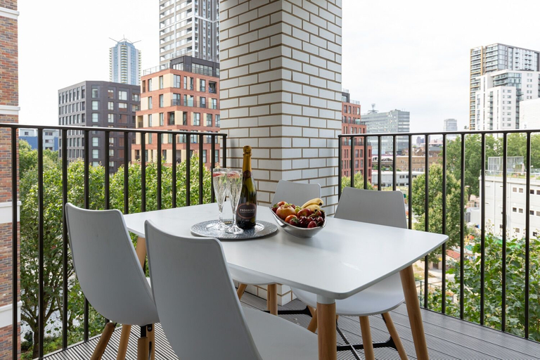 Others 5, Deluxe Central London Apartments-Southwark, London