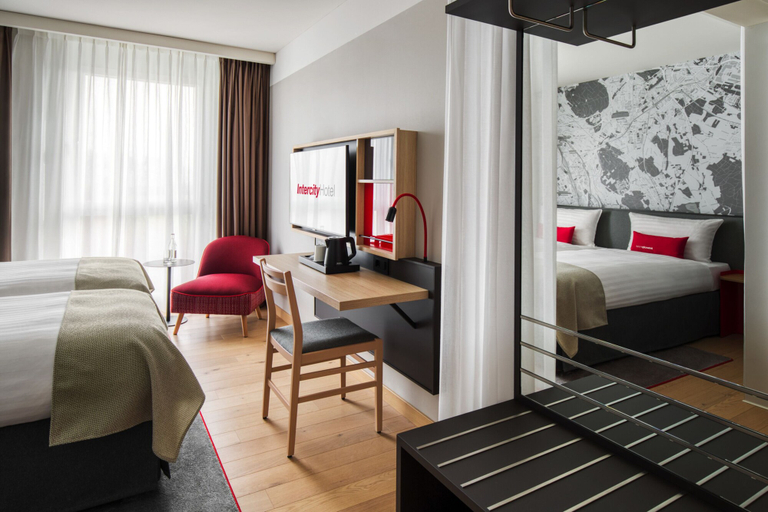 Bedroom 2, IntercityHotel Geneva, Genève
