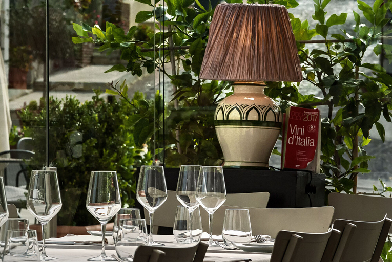Food & Drinks 5, La Moresca, Salerno