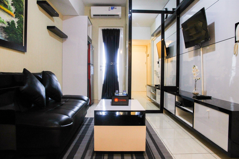 Others 2, Deluxe and Modern 2BR The Springlake Summarecon Apartment By Travelio, Bekasi