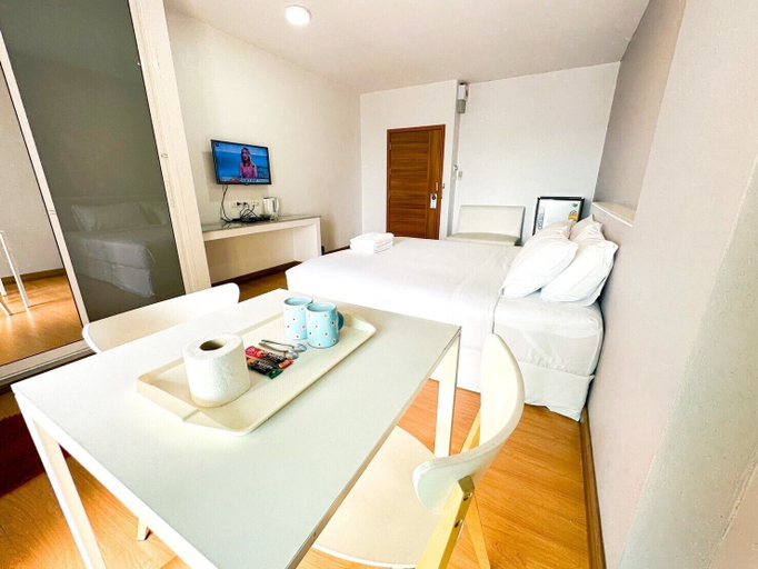 Bedroom 2, The Island Resort, Khan Na Yao