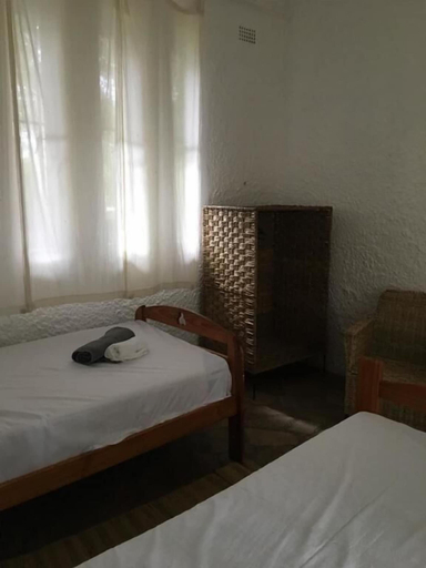 Bedroom 3, Nyangombe Backpackers, Kwekwe