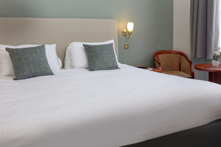 Bedroom 3, Best Western Queens Hotel, Dundee