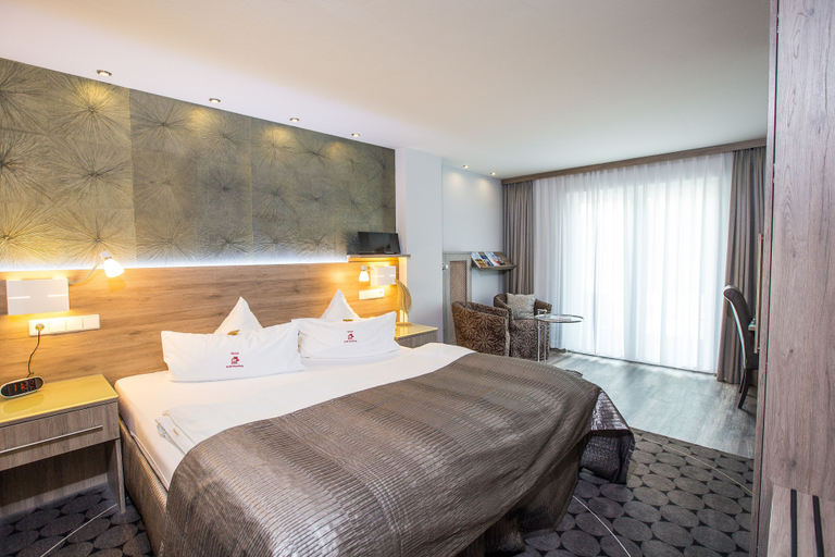 Bedroom 3, Hotel An der Wasserburg - Wellness- und Seminarhotel, Wolfsburg