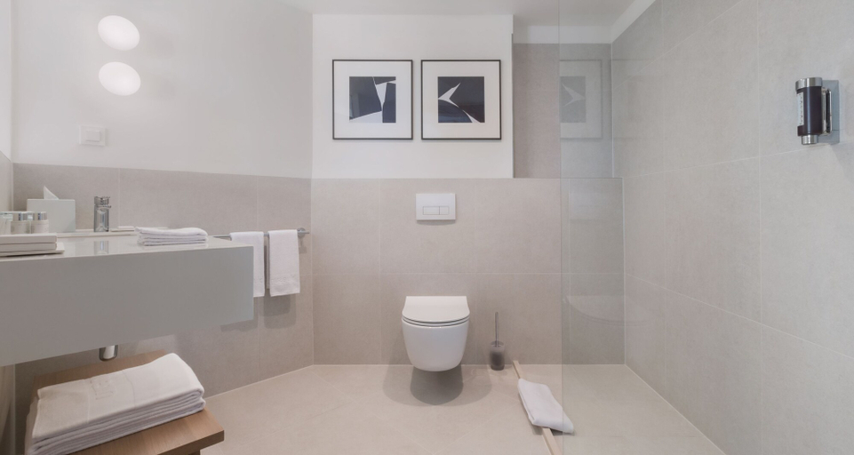 Bathroom 5, Bluesun Hotel Soline, Brela