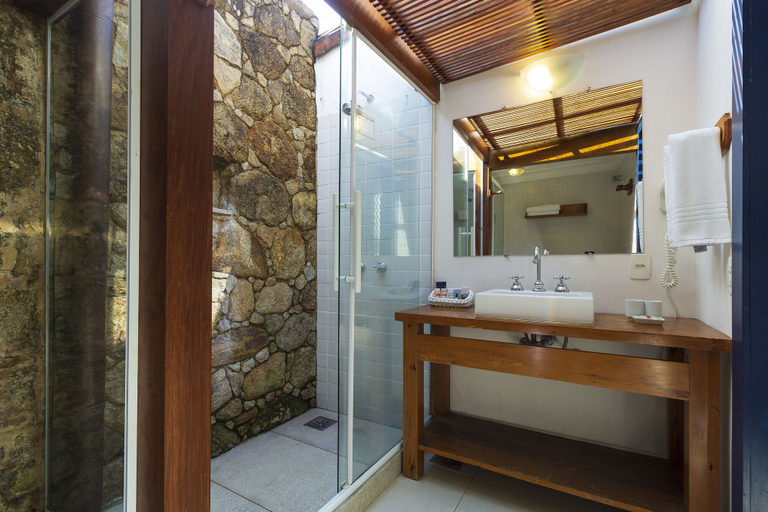 Bathroom 5, Pousada Porto Imperial, Parati