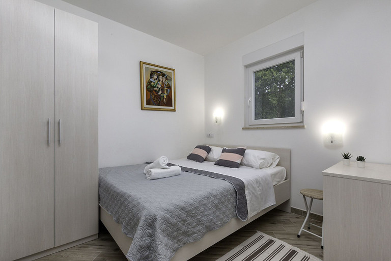 Bedroom 3, House 1703, Medulin