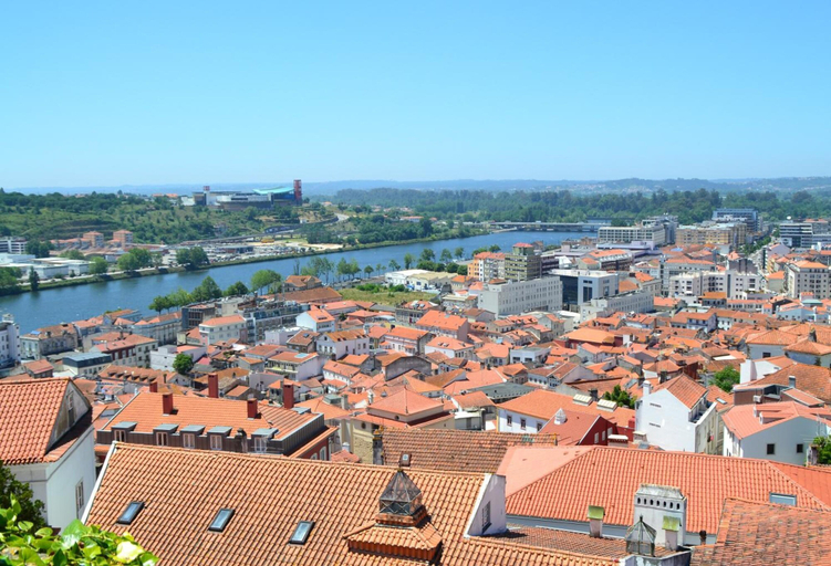 Others 4, Archisuites, Coimbra