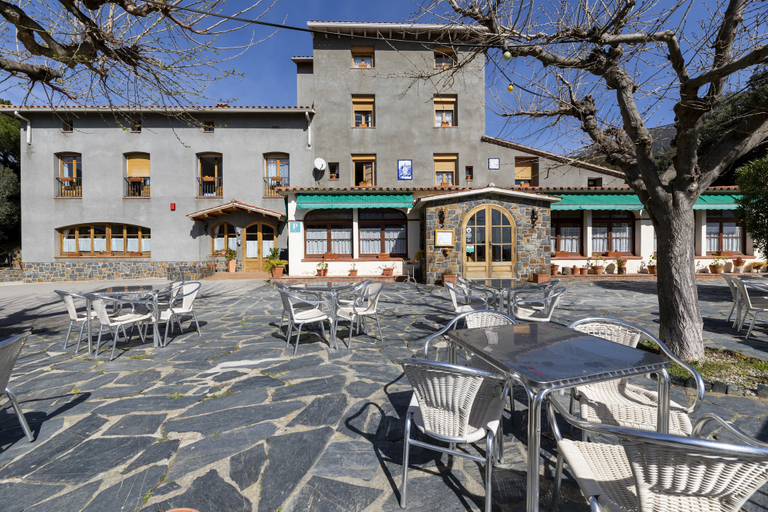 Exterior & Views 2, Hostal Montserrat, Barcelona