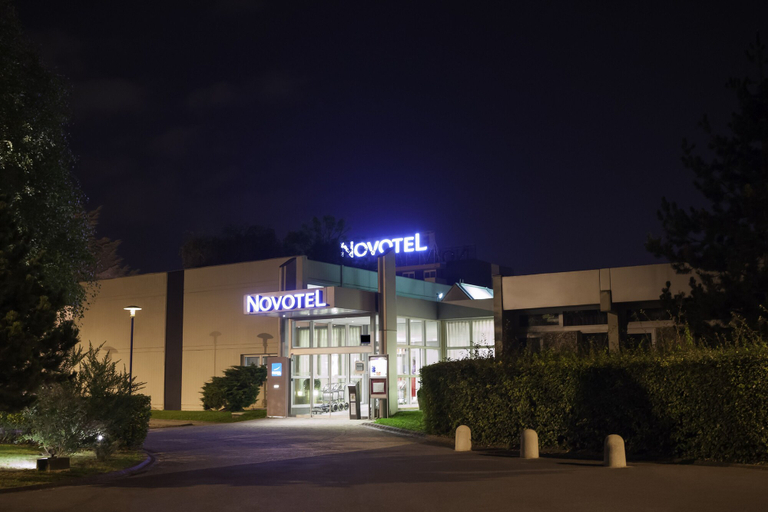 Exterior & Views 2, Novotel Évry Courcouronnes, Essonne