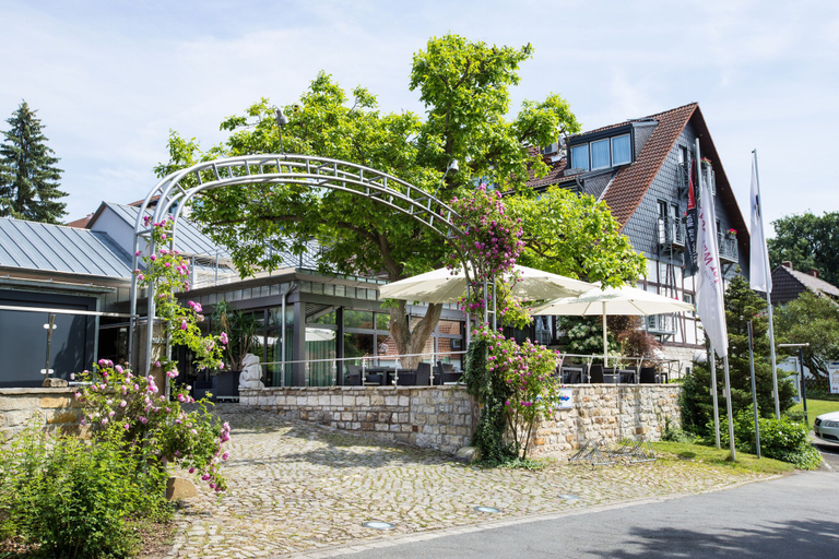 Exterior & Views 2, Hotel An der Wasserburg - Wellness- und Seminarhotel, Wolfsburg