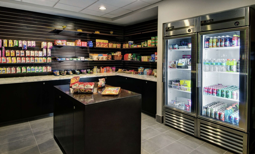 Food & Drinks 5, Embassy Suites by Hilton West Palm Beach Central, Palm Beach