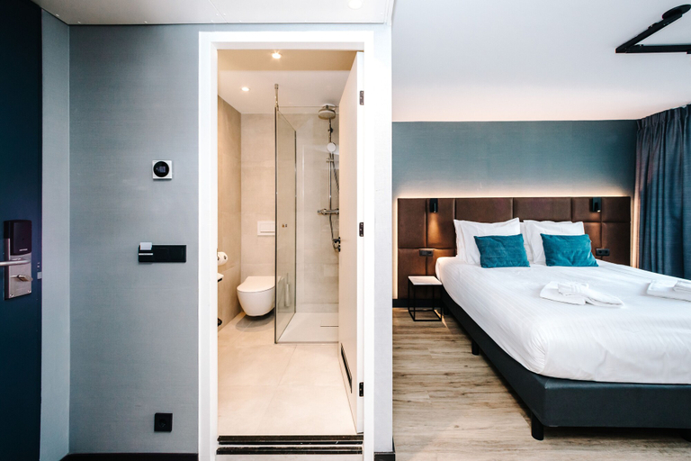 Bedroom 2, Amsterdam Beach Hotel, Zandvoort