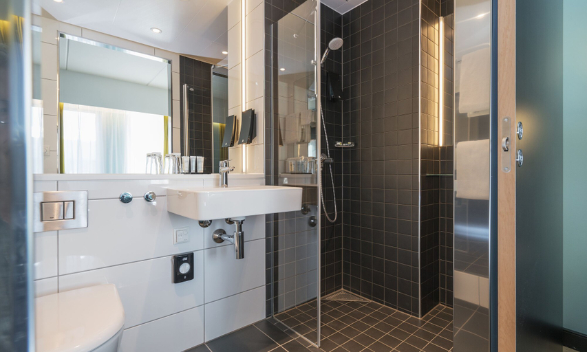 Bathroom 4, Thon Hotel Linne, Oslo