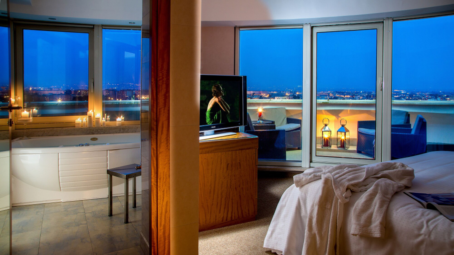 Bedroom 2, Enea Hotel Aprilia, Latina
