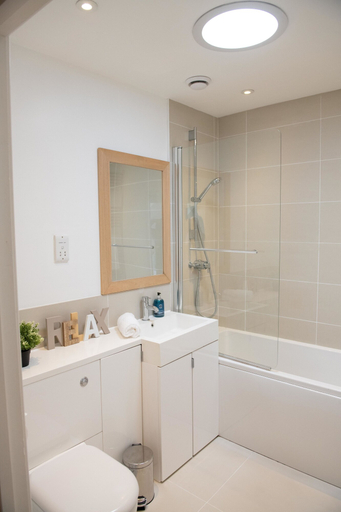 Bathroom 3, LUXURIOUS penthouse HEART of Cambridge, Cambridgeshire