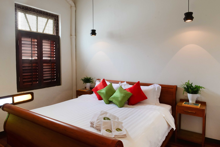 Bedroom 25