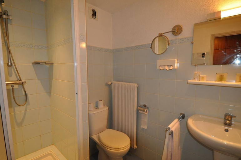 Bathroom 5, Relais de la Vallée, Doubs