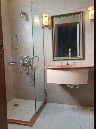Bathroom 3, Kemet Boutique Hotel, Al-Ahram
