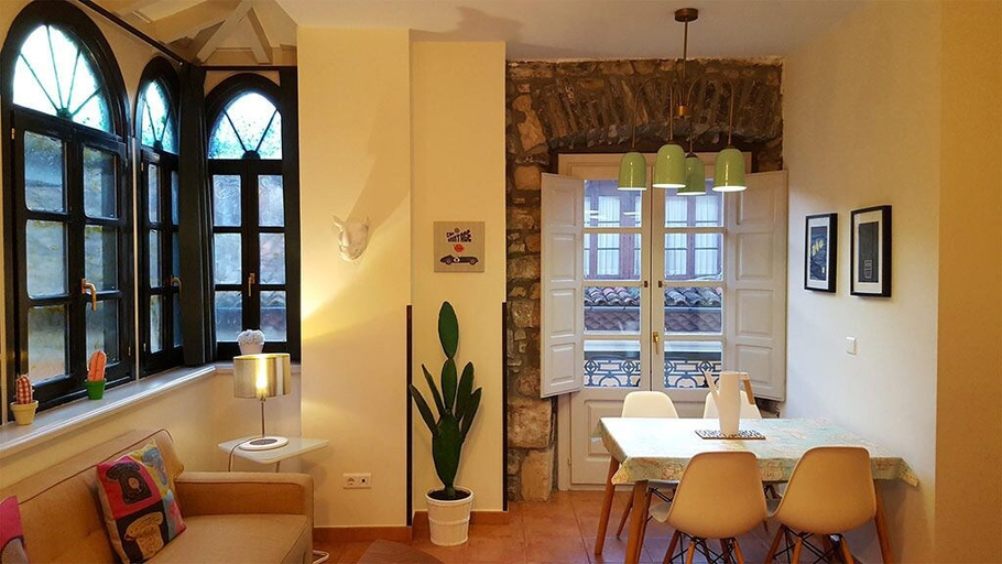 Others 5, Apartamentos Hevia, Asturias
