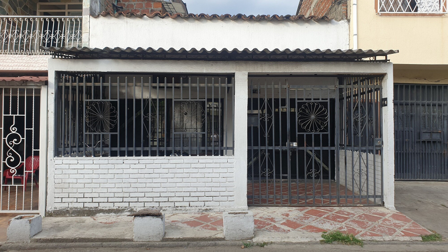 Exterior & Views 2, Mom's house colombia, Palmira
