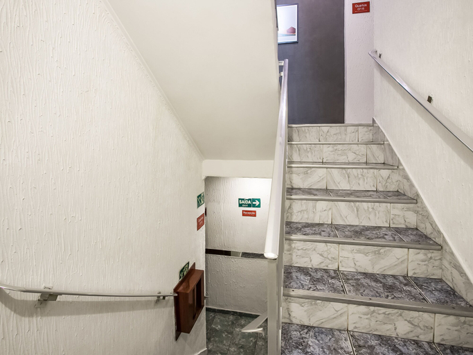 Others 5, Hotel Belém, São Paulo