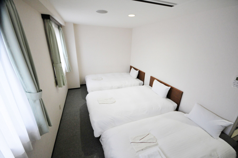 Bedroom 3, Hotel Green Line, Sendai
