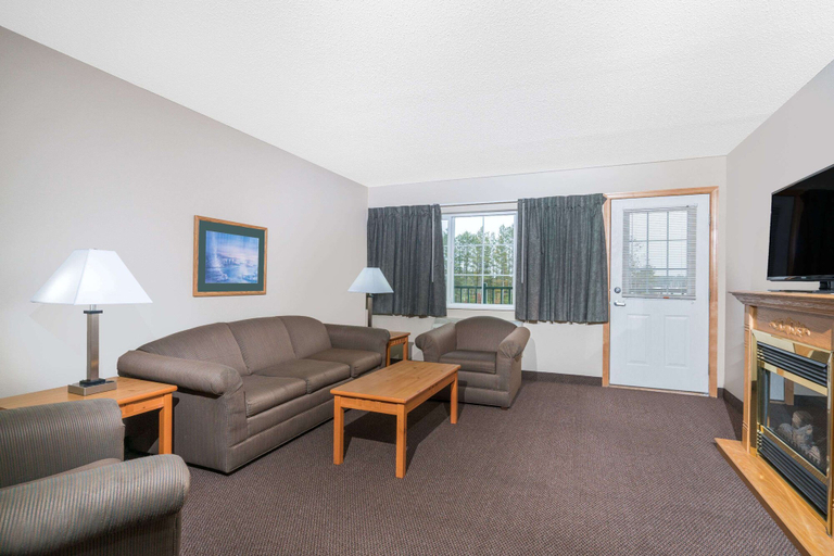 Others 4, Baymont by Wyndham Baxter/Brainerd Area, Crow Wing