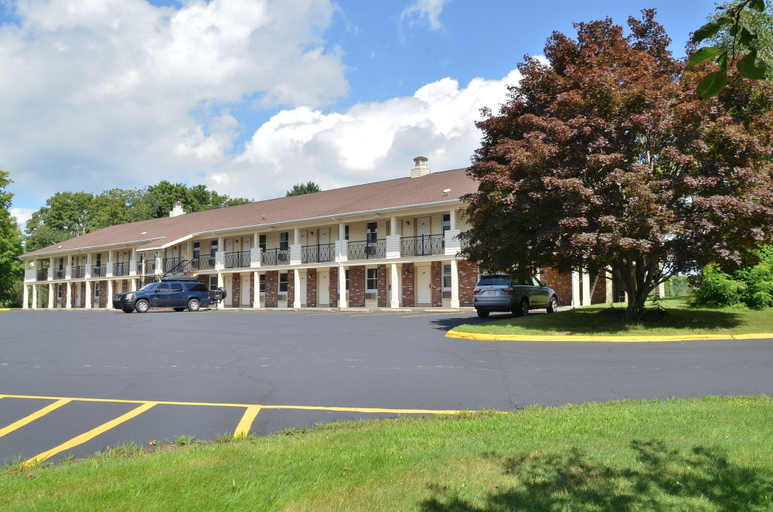 Exterior & Views 2, Econo Lodge Sturbridge Route 20, Worcester