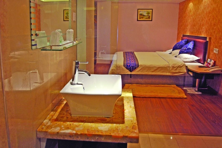 Bathroom, Home Club Hotel Shimao Branch, Guangzhou