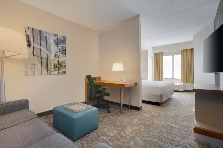 Bedroom 2, SpringHill Suites by Marriott Newark Liberty International, Newark