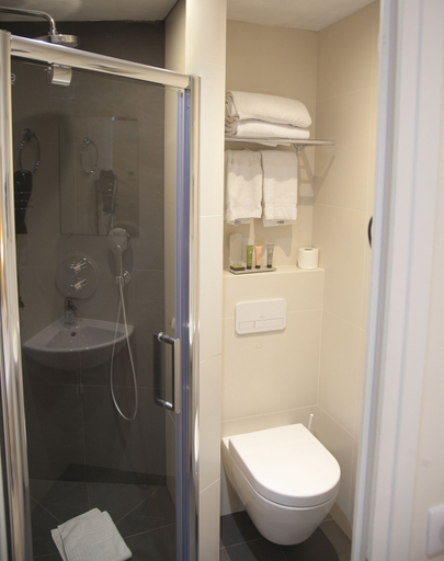 Bathroom 4, Alexandrine Opera, Paris