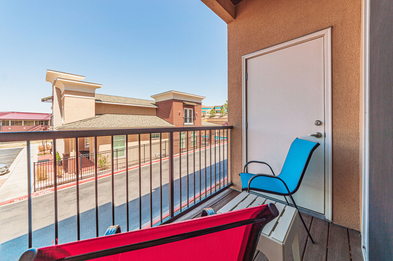 Others 5, Modern Mountain view very clean, El Paso