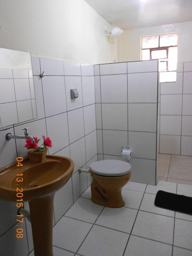 Bathroom, Chalés Parque Aquático, Lindóia