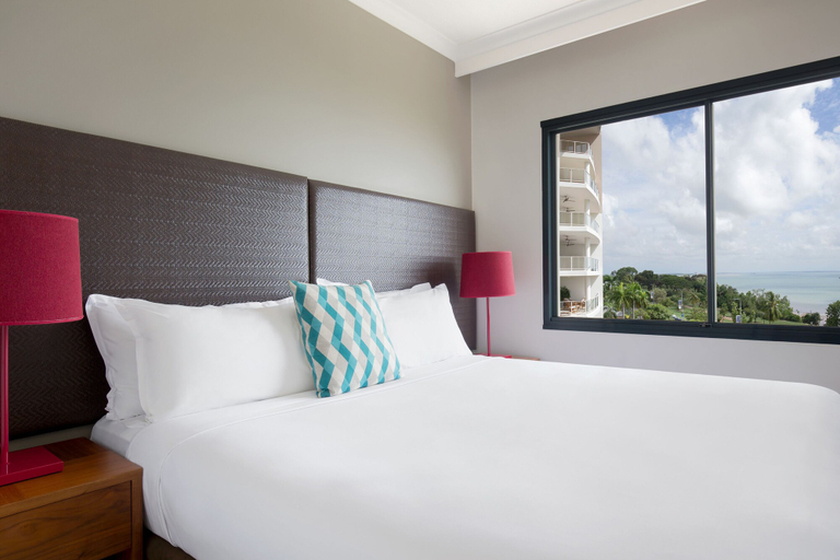 Bedroom 3, Mantra on the Esplanade, Darwin