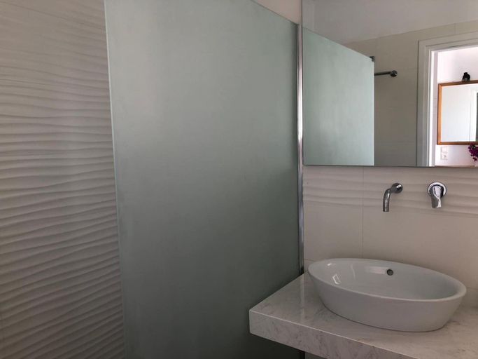 Bathroom 5, Villa Gambas, South Aegean
