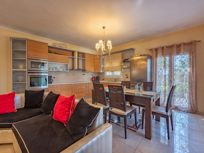 Others 3, Helios Maisonette, Ionian Islands