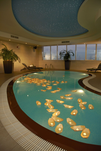 Sport & Beauty 2, Cristal Hotel Abu Dhabi, Abu Dhabi City