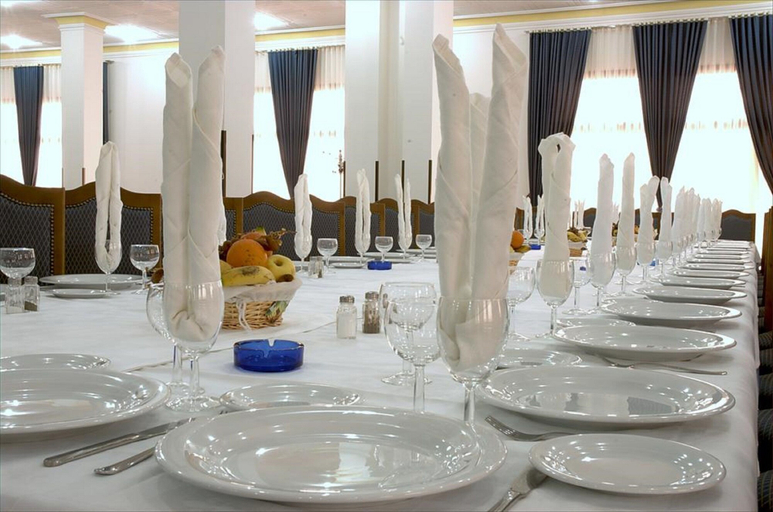 Food & Drinks 4, Majestic Annaba, Annaba