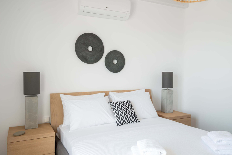 Bedroom 5, Villa Petra Mare with Swimming pool, South Aegean