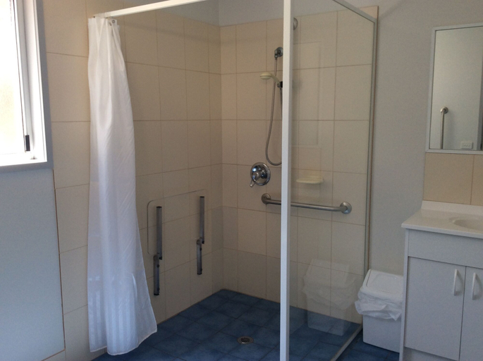 Bathroom 4, 90 Mile Beach House & Villas, Wellington - Rosedale