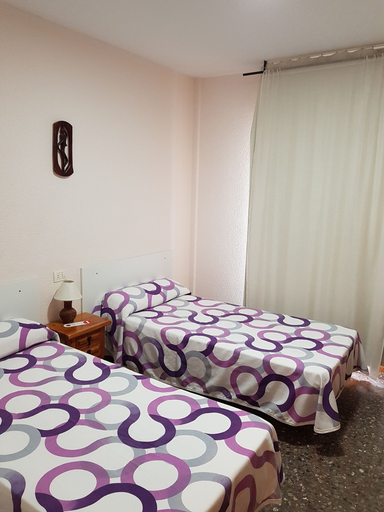 Bedroom 4, Hostal L Escaleta, Castellón