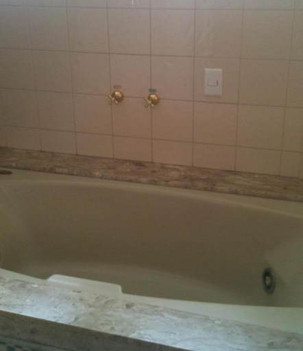Bathroom, Hotel Riviera Araçatuba, Araçatuba