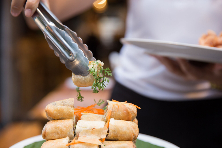Food & Drinks 8