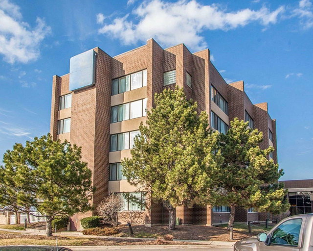 Exterior & Views 2, Quality Inn & Suites Orland Park - Chicago, Cook