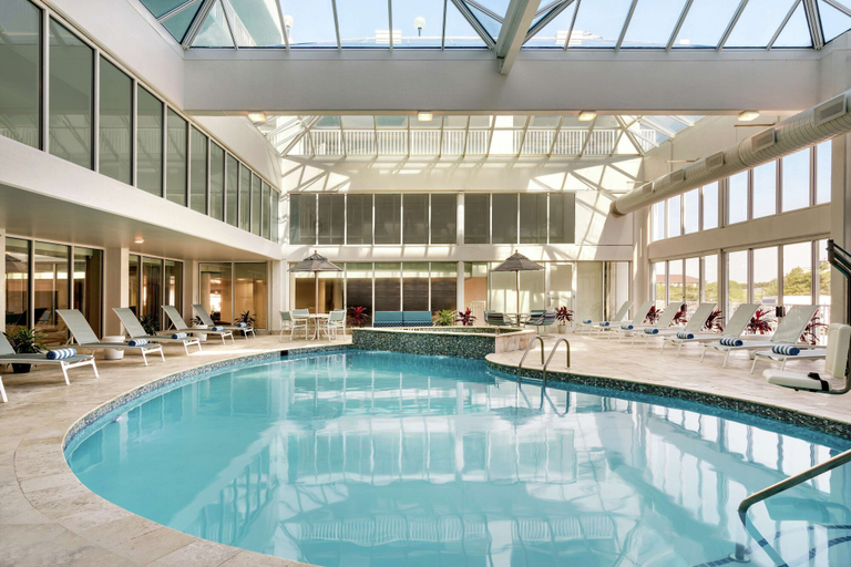 Sport & Beauty 2, DoubleTree by Hilton Ocean City Oceanfront, Worcester
