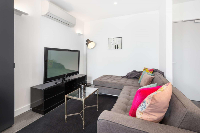 Others 5, Caulfield North Executive, Melbourne