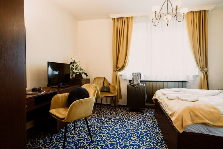 Bedroom 2, Korona Pension Restaurant, Hévíz/Keszthely